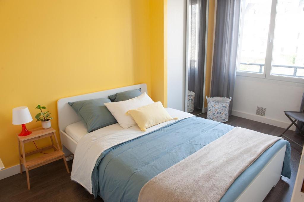 Appartement Spacieux Avec Balcon Et Parking Brest Exterior foto